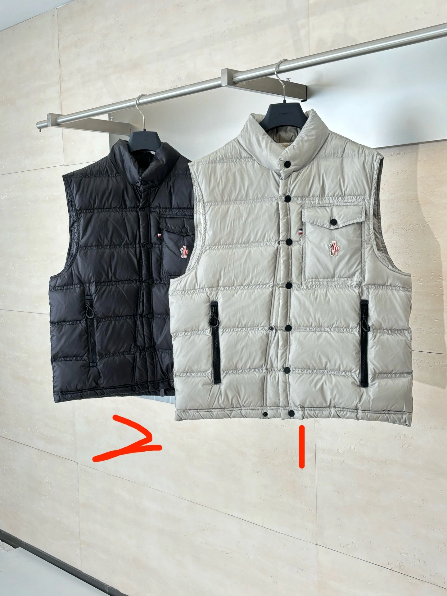 wg.luxury-- 7o9385r Down jacket nylon 2colour item:E-F363I0617-2